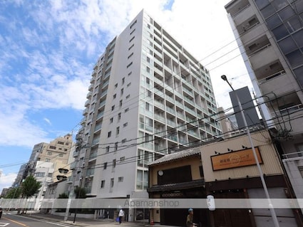 カスタリア伏見[1R/38.92m2]の外観1