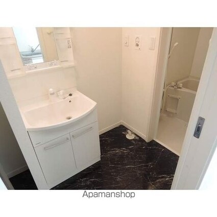 シャングリラ[1K/23.7m2]の内装1