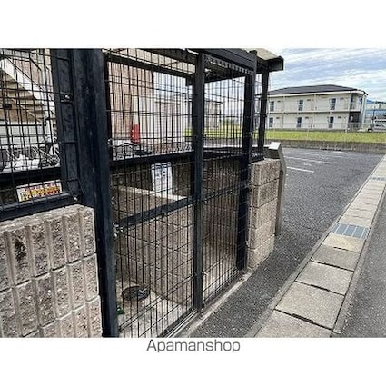 プランドールＡ棟[1K/30.94m2]の外観3
