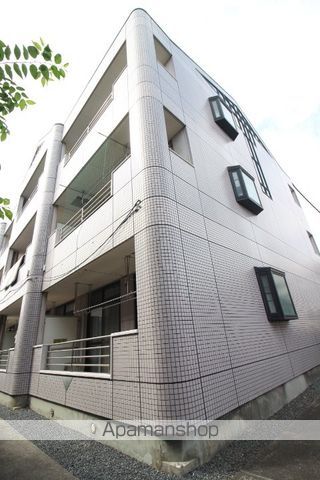 ファインヴィーブル参番館の外観写真