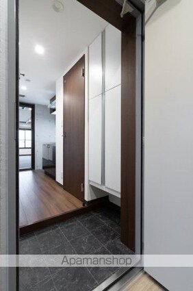 スカイラシクラス小岩[1K/30.34m2]の玄関