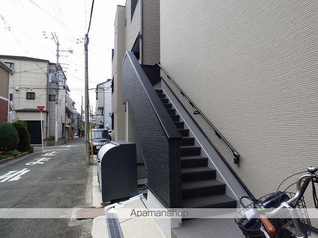 グランクオーレ布施の玄関写真