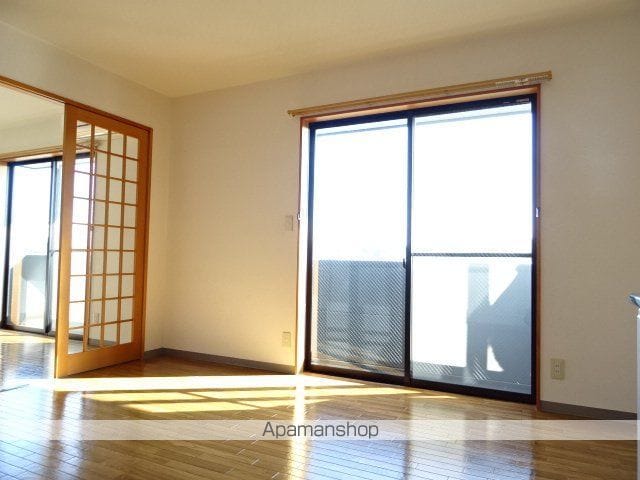 マンション芳舟Iの内装写真