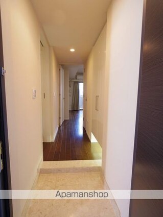 ＢＥＬＩＳＴＡ三鷹[2LDK/47.54m2]の玄関