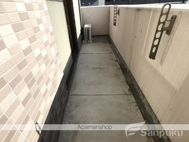 オーパスワンの内装写真