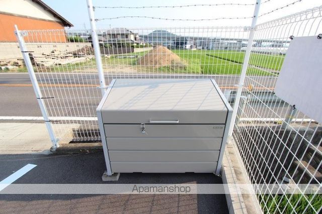 ガレージライフ高松東[1K/28.9m2]の共用部1