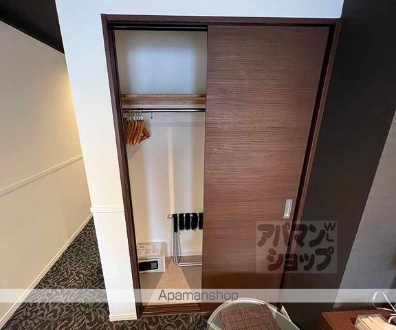 バウハウス富小路三条の内装写真