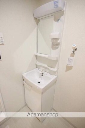 ｄｉｍａｎｃｈｅ[1R/23.04m2]の洗面所