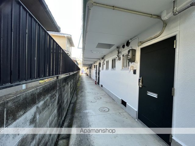 タウンハウスA棟の玄関写真