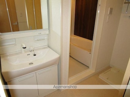 ラ・メール　Ｂ[2LDK/54.85m2]の洗面所