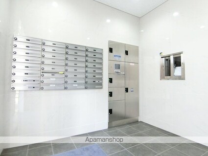 東京都杉並区和田３丁目[1K/24.7m2]のロビー