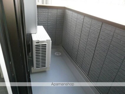 レジデンス新宿[2LDK/58.62m2]のバルコニー