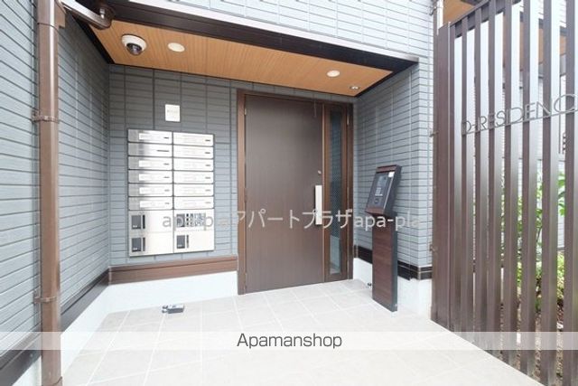 DーRESIDENCE仙波町の玄関写真