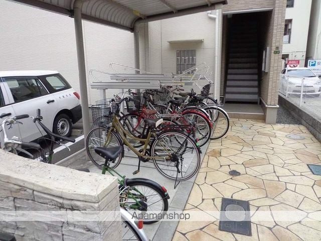 メゾンドシャンテールの玄関写真