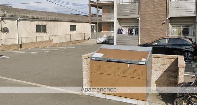 クレイノ雄の浦[1K/25.89m2]の駐車場