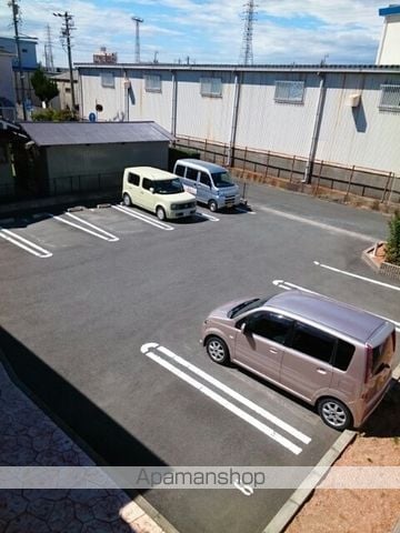 ジョヴァーネのその他写真