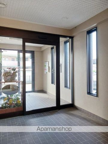 アニバーサリーの玄関写真