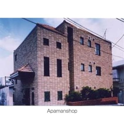 東京都新宿区南元町[1K/29.74m2]の外観1