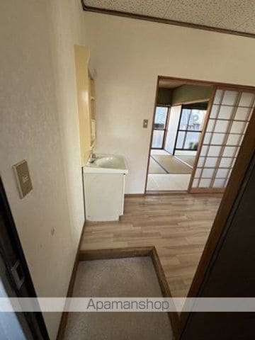 山岡アパートの内装写真