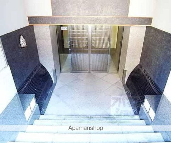 ヴェルビュ二条城東の外観写真