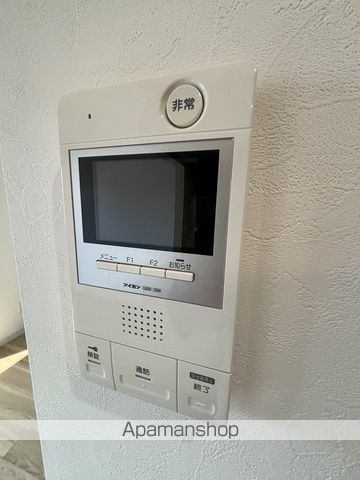 NAKAZAKI NO.66の内装写真