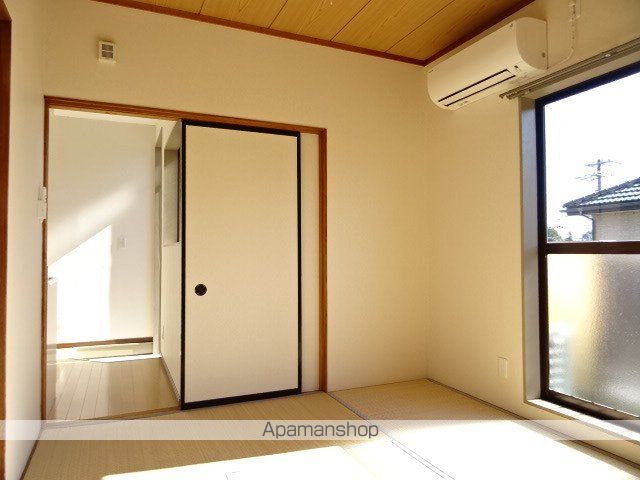 小川アパートの内装写真