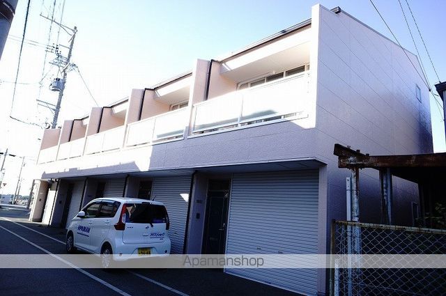 Private Garage 鴨江の外観写真