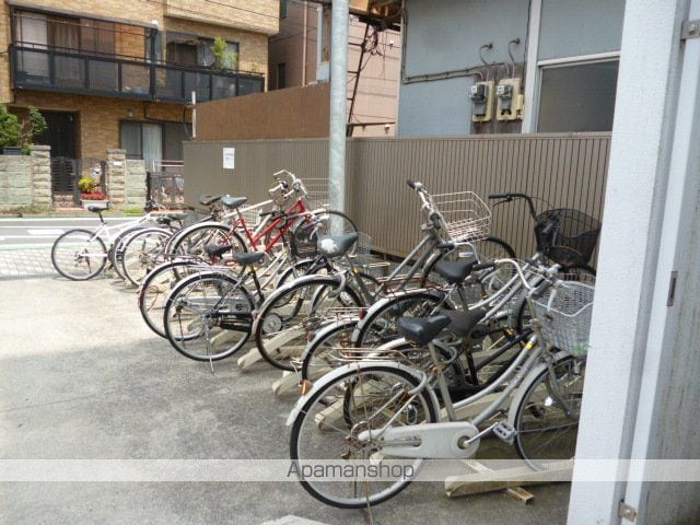 サーティーフォービルのその他写真