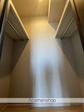 ライオンズタワー岡山千日前の内装写真