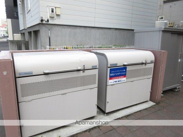 オルムドグランメール大通の外観写真