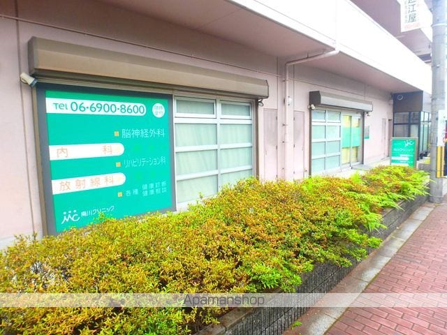 ロジュマン門真の玄関写真