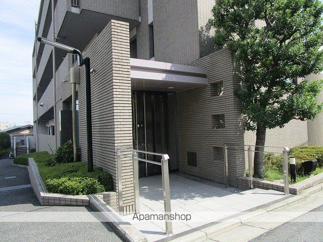 メゾンドール藤が丘の玄関写真