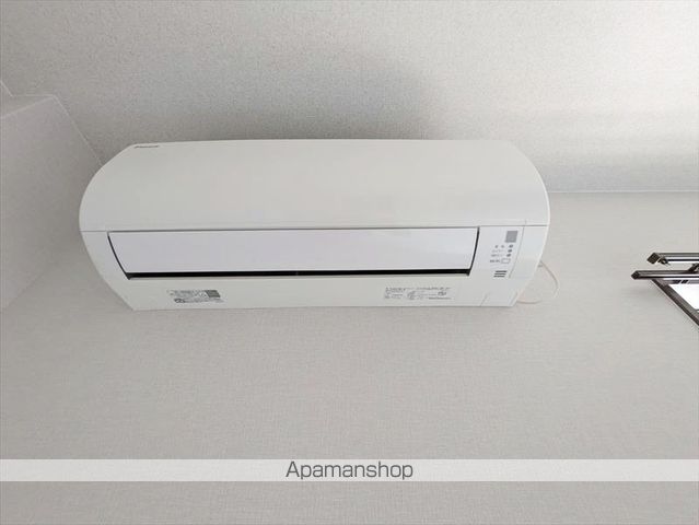 フォブール三冠 A棟の内装写真