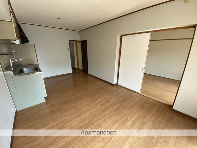 マンションあずらの内装写真