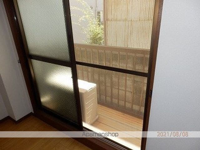 ロイヤルコーポ琴の浦[2K/29.75m2]のバルコニー