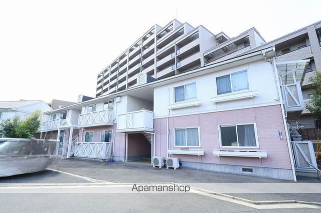 フレグランス塚本 B棟の外観写真