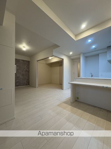 スプランディッド上本町WESTの内装写真