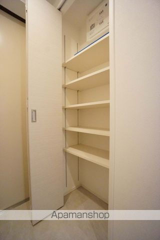 クレストタップ名古屋ウエストの内装写真