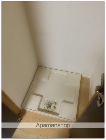 モノトーン難波の内装写真