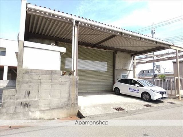 舟津町倉庫[1R/193.34m2]の外観1