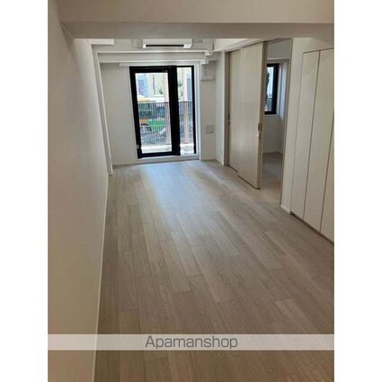 東京都新宿区信濃町[2LDK/56.63m2]のリビング・居間1