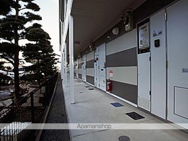 レオパレス太田2004の外観写真