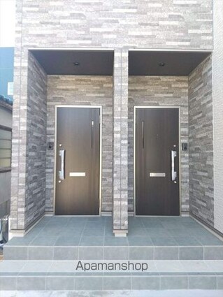 和歌山県和歌山市島崎町５丁目[1LDK/38.92m2]のエントランス