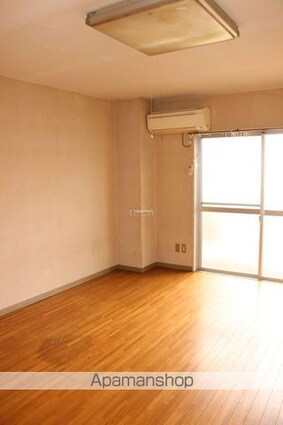 グラミュール本郷[1R/27.14m2]のリビング・居間