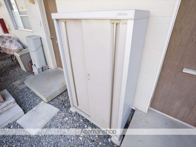 春日ハイツAの玄関写真