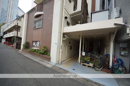 トーシンハイム新宿[1R/19.6m2]のエントランス2