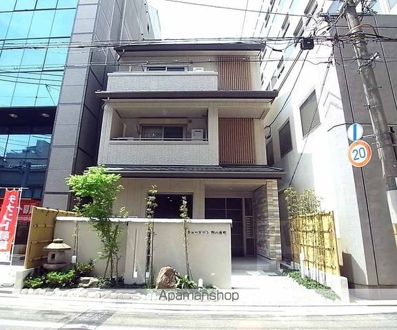 シャーメゾン柳八幡町