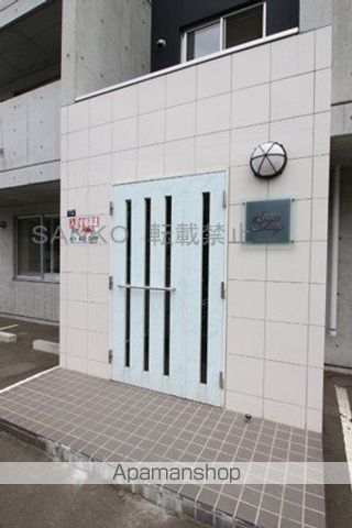 ヒューガコテージの玄関写真