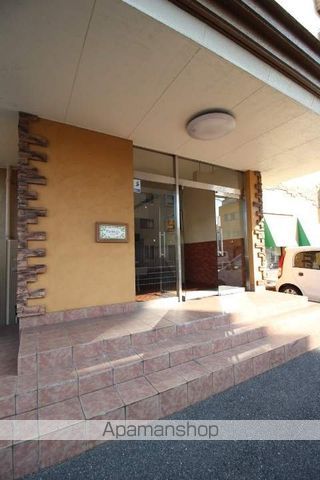 パークヒルズ奥田の玄関写真