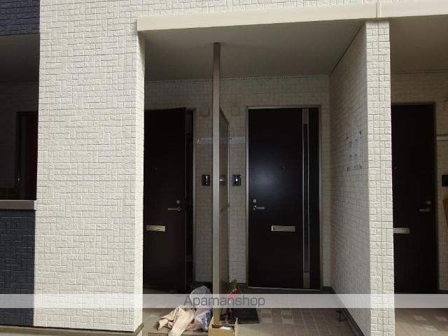 ラピスラズリの玄関写真